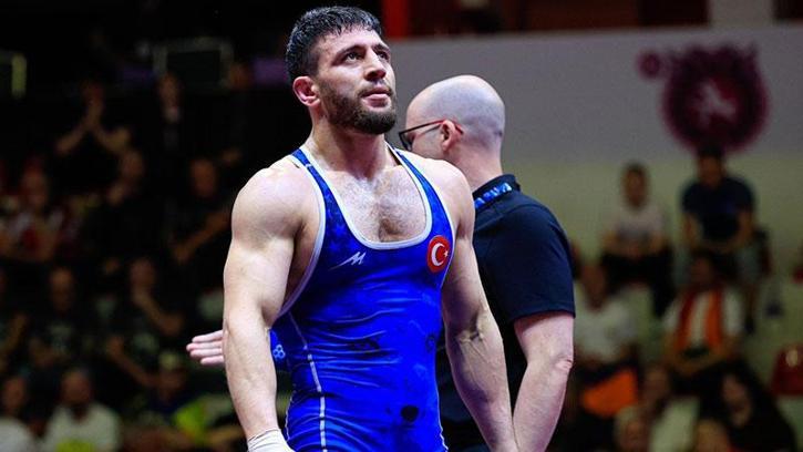 Cengiz Arslan bronz madalya kazandı