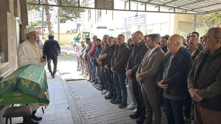 Minibüsün çarptığı 3 yaşındaki Aybars, toprağa verildi