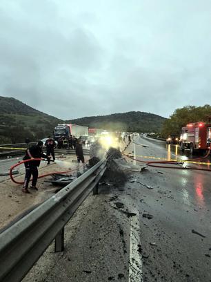 Bariyere çarpan otomobil alev alıp, yandı: 1 ölü, 1 yaralı