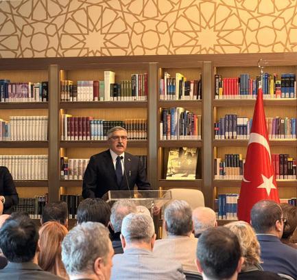 AK Parti, 'Kütüphane Sohbetleri'nde Erol Güngör'ü andı