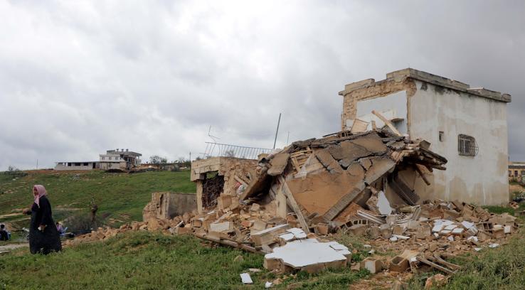 Gaziantep'teki fırtınada evi çöken 85 yaşındaki kadın: Silah sıktılar sandım, baktım evim yıkıldı