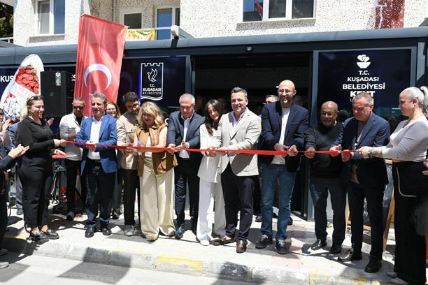 Kuşadası'nda kent lokantası açıldı