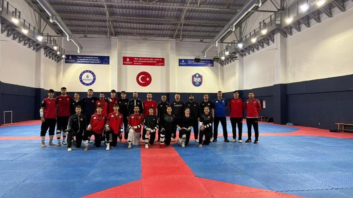 Milli tekvandocular Avrupa şampiyonası öncesi basınla buluştu