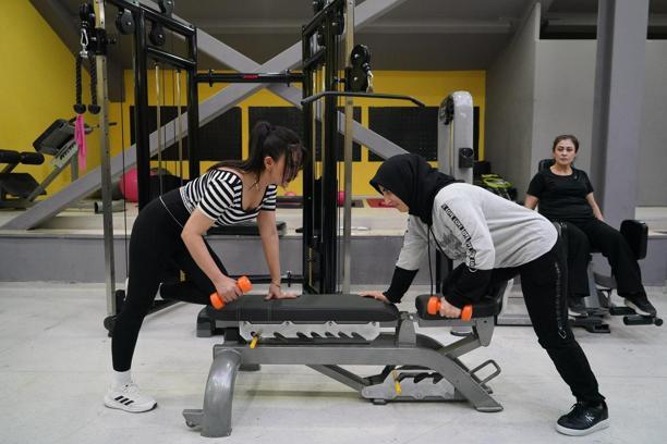 Adıyaman Belediyesi'nin spor salonu hizmete vermeyi sürdürüyor