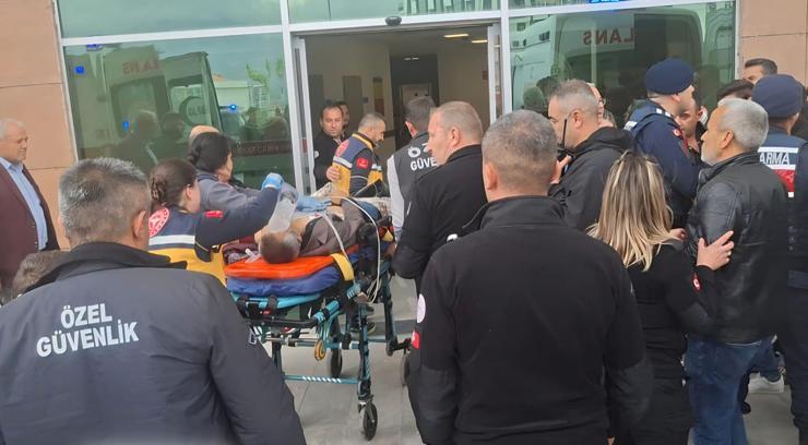 Niğde'de 2 aile arasında silahlı kavga; amca öldü, yeğeni ağır yaralı