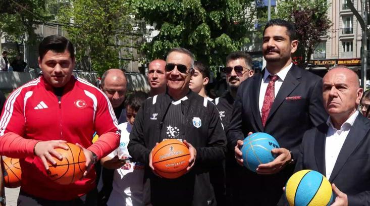 Sultangazi’de ‘3x3 Uluslararası Basketbol Turnuvası’ başladı