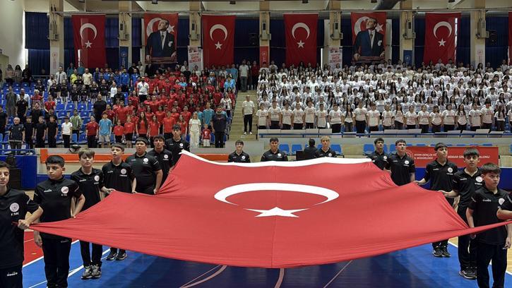 Aydın’da 19 Mayıs coşkuyla kutlandı