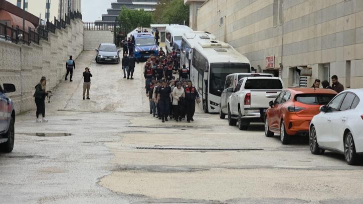 Yoğun bakım usulsüzlüğü operasyonunda 9 tutuklama (2)