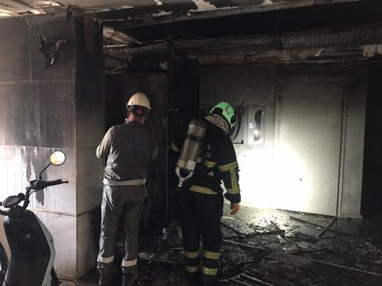 Apartmanda çıkan yangında 6 kişi dumandan etkilendi