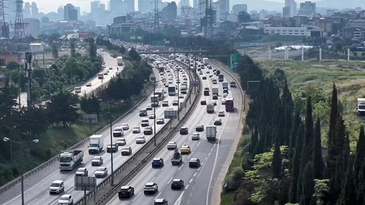 İstanbul'da trafik yoğunluğu yüzde 71'e yükseldi