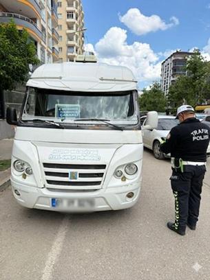 Kozan'da aranan 5 kişi yakalandı