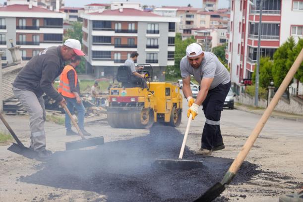 İlkadım’da yollar yenileniyor