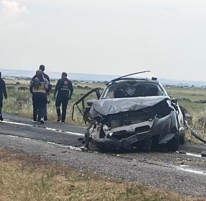 Diyarbakır'da nişan dönüşü kaza; 3 ağır yaralı