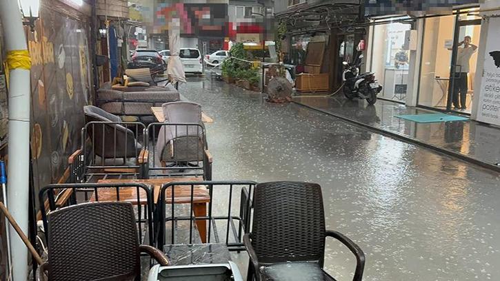 Kayseri’de sağanak etkili oldu