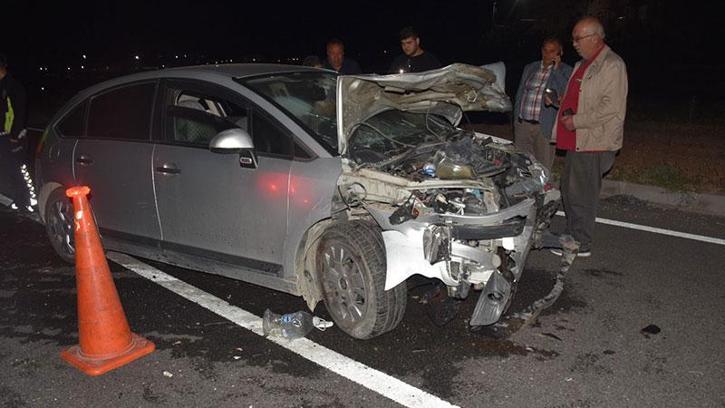 Kırıkkale’de otomobil, arıza yapan otomobile çarptı: 6 yaralı