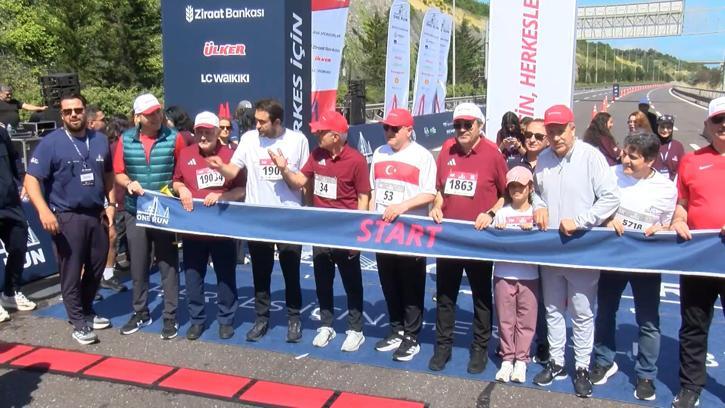 Bakan Uraloğlu ve Bakan Bak Yavuz Sultan Selim Köprüsü’nde düzenlenen 'One Run' koşusuna katıldı