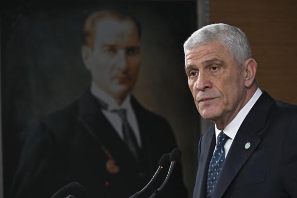Dervişoğlu: Kayyım anlayışına karşı olmak bizim temel ilkelerimizin doğal bir gereğidir