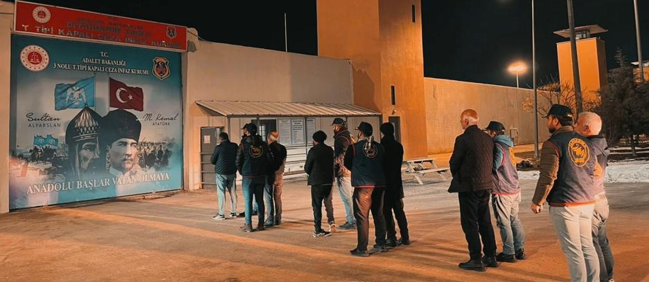 11 yıl önce işlenen cinayetin davasında 6 sanıktan 2’sine tahliye