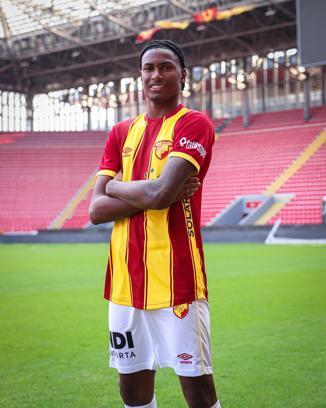 Göztepe’de ayrılıklar sürecek