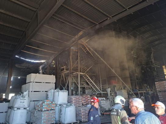 Ankara'da alçı fabrikasında yangın (2)