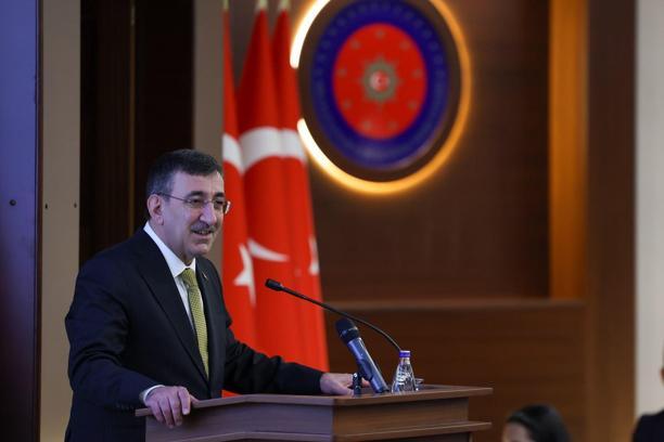 Cevdet Yılmaz, Milli Güvenlik Konferansları kapsamında sunum yaptı