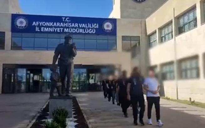 Sahte araç ilanları aracılığıyla dolandırıcılık; 11 gözaltı