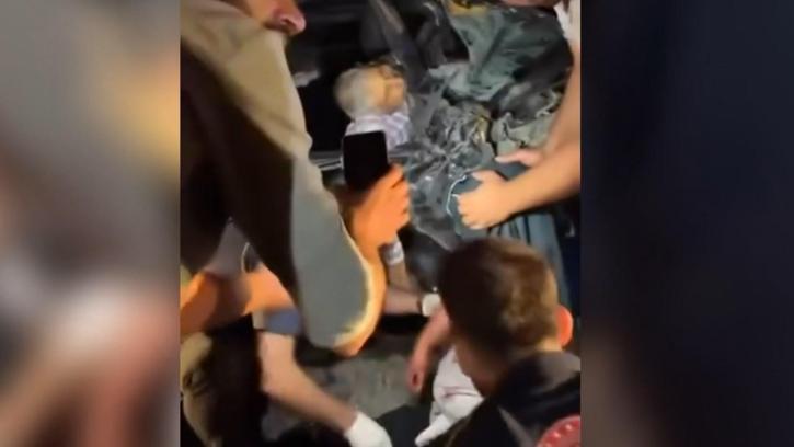 Şanlıurfa’da iki otomobil çarpıştı: 2 ölü, 8 yaralı