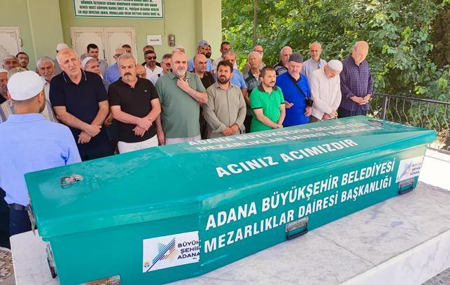 Kazada ağır yaralanan ve geçen hafta çocuğu doğan Ediz öğretmen kurtarılamadı