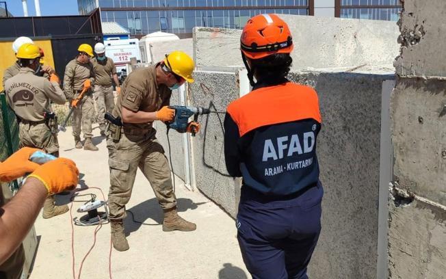 AFAD'tan jandarmaya eğitim