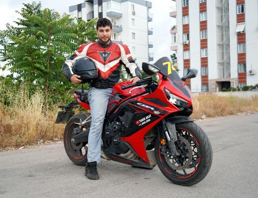 Doktorların 'yürüyemeyebilirsin' dediği Tarık, ölümden döndüğü motosiklete 5 yıl sonra yeniden bindi