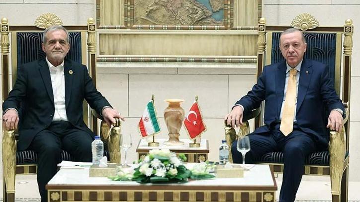 Cumhurbaşkanı Erdoğan, İran Cumhurbaşkanı Pezeşkiyan ile telefonda görüştü