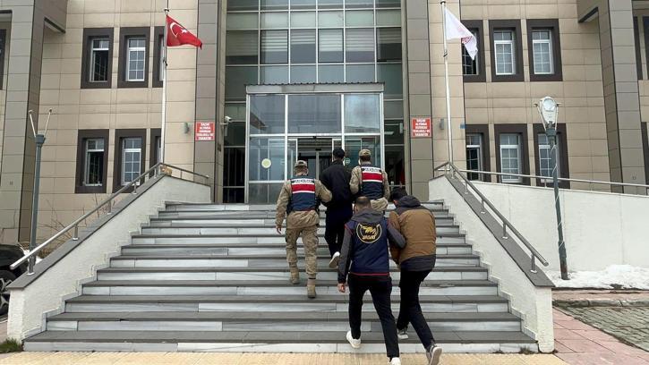 Bitlis'te ‘göçmen kaçakçılığı’na 19 tutuklama