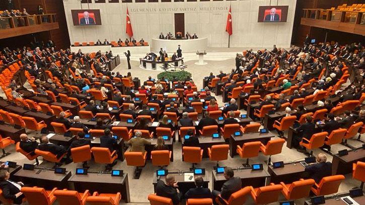 TBMM Genel Kurulu'nda emniyet teşkilatıyla ilgili düzenlemeleri de içeren teklifin 3 maddesi daha kabul edildi