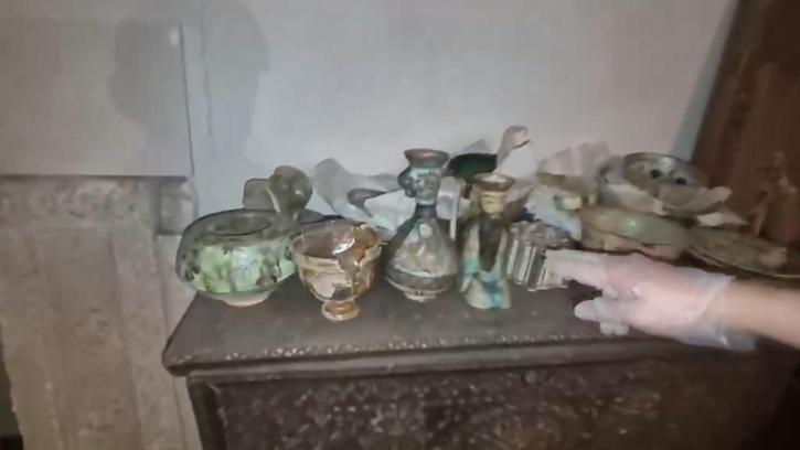Beykoz’da tarihi eser kaçakçılığı operasyonu: 10 binden fazla obje ve sikke ele geçirildi