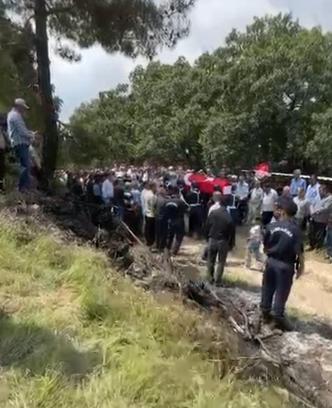 Düğününe 2 gün kala kazada ölen uzman çavuş toprağa verildi