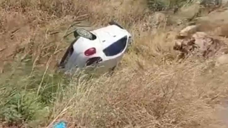 Hatay'da iki otomobil çarpıştı; 6 yaralı