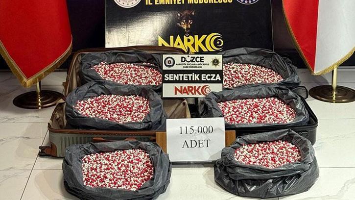 Düzce'de uyuşturucu operasyonunda 115 bin hap ele geçirildi