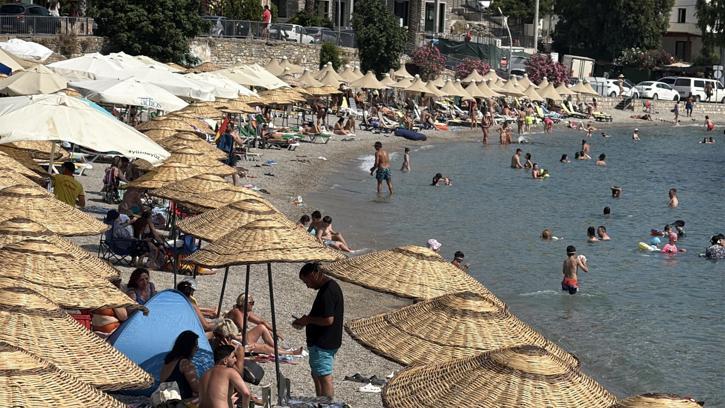 Bodrum'da sahillerde yoğunluk
