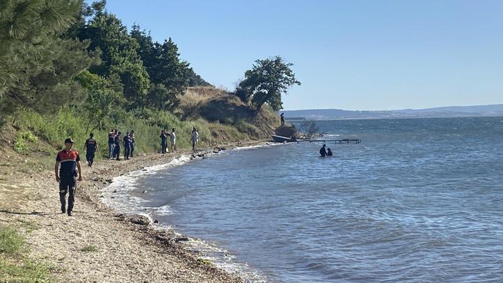 Çanakkale’de denizde kaybolan kız çocuğu için arama çalışmaları sürüyor