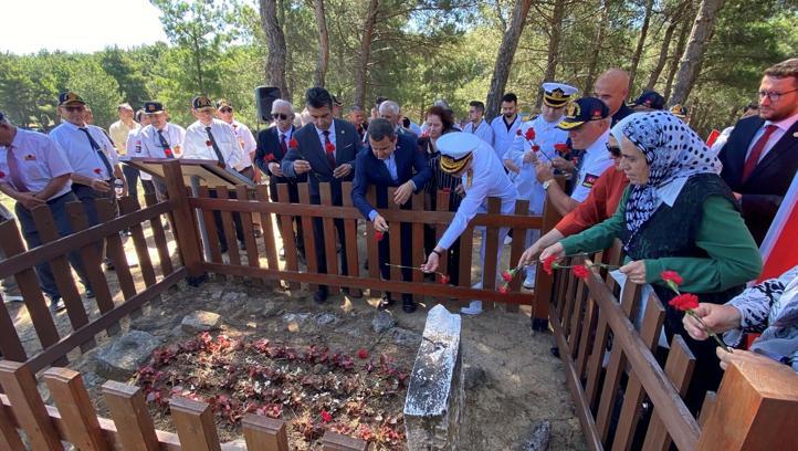 Şehit Tabip Binbaşı Mehmet İsmail Bey, kabri başında anıldı
