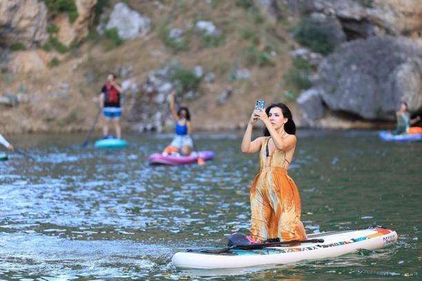 Takoran Vadisi'nde SUP sporu etkinliği
