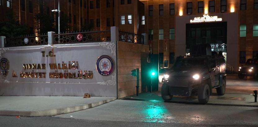 Şırnak'ta 56 yıl 11 ay hapis cezası bulunan 2 firari yakalandı