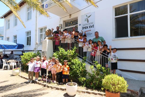 Büyükşehir Sapadere İpek Evi’ne ziyaretçi akını