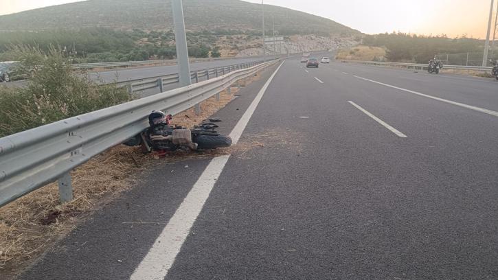 İzmir’de motosiklet eğitmeni Akif Emre, kazada hayatını kaybetti