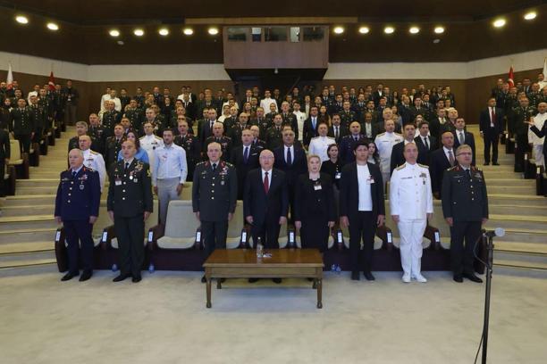 Bakan Güler, şehit aileleri ve gazilerle buluştu