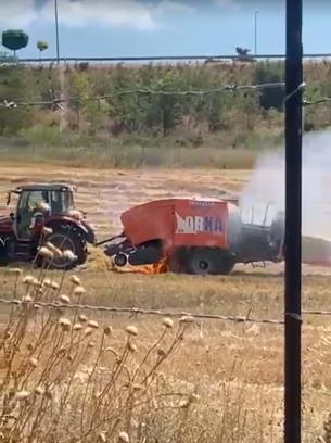 Balıkesir'de iki ayrı noktada çıkan yangın söndürüldü