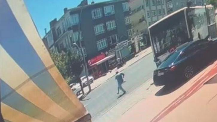 Ankara'da belediye otobüsünün iş yerine girdiği kazanın görüntüleri ortaya çıktı