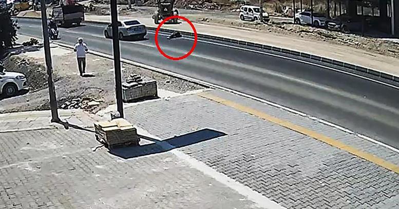 Kamyonetin çarptığı yaya ağır yaralandı; 16 yaşındaki sürücü gözaltında