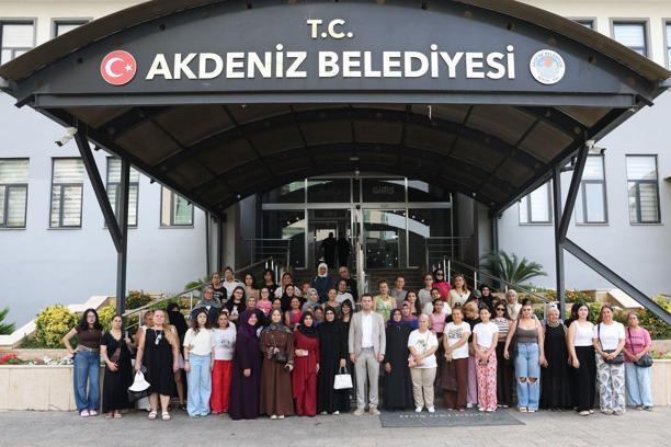 Akdenizli anne ve kızları gençlik kampında buluşuyor