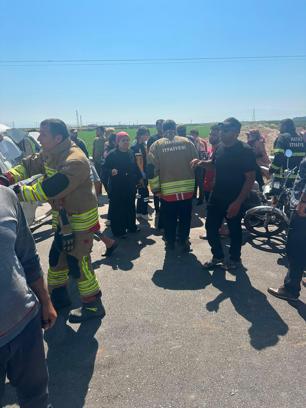 Tarım işçilerini taşıyan minibüs devrildi: 5 yaralı